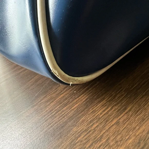 Marc Jacobs authentic Panam tote bag RARE